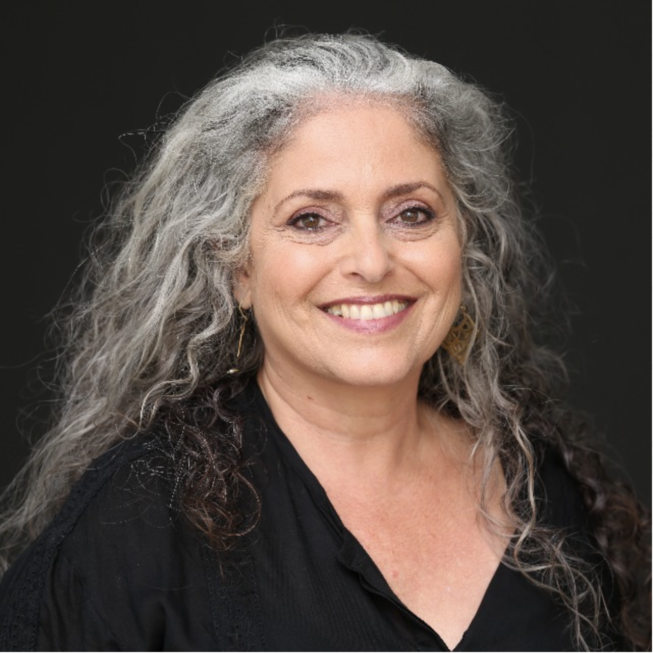 הלה אשחר